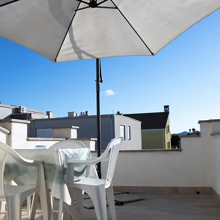 Apartment Pepi 3